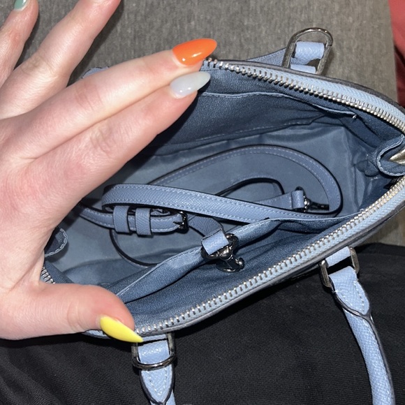 Coach purse - Picture 4 of 6